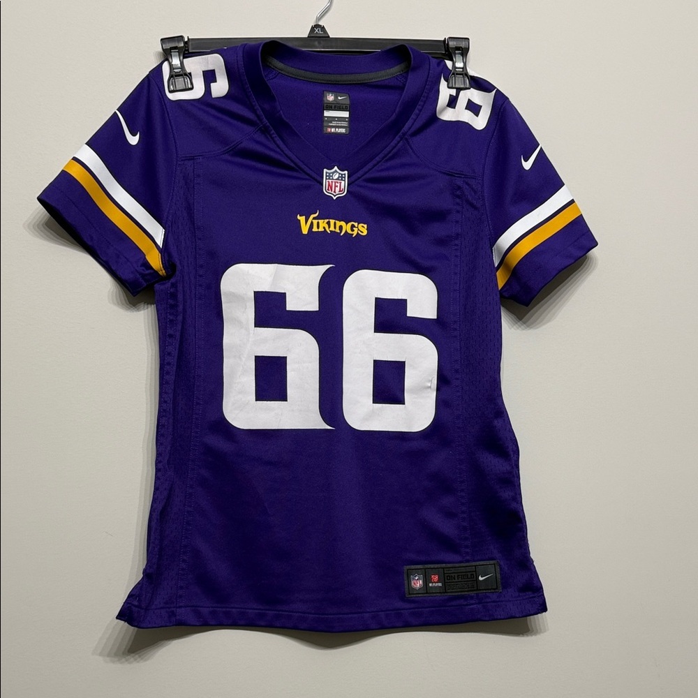 Nike Women’s NFL Vikings #66 Jersey in Purple with Gold Trim Minnesota Size M
